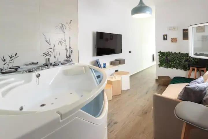Apartamento Suit Centro Historico De マラガ エクステリア 写真